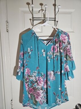 Honeyme Teal Floral V-Neck Tie Blouse